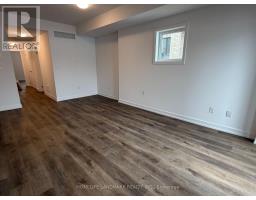 220 - 3 BANCROFT LANE, Richmond Hill, Ontario