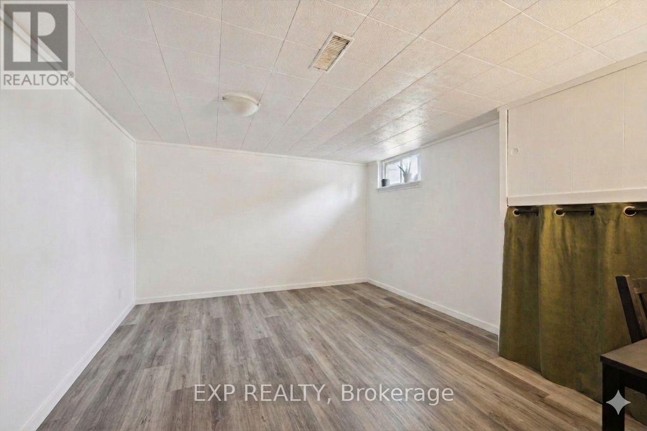 253 Sydney Street S, Kitchener, Ontario  N2G 3V8 - Photo 43 - X12846268