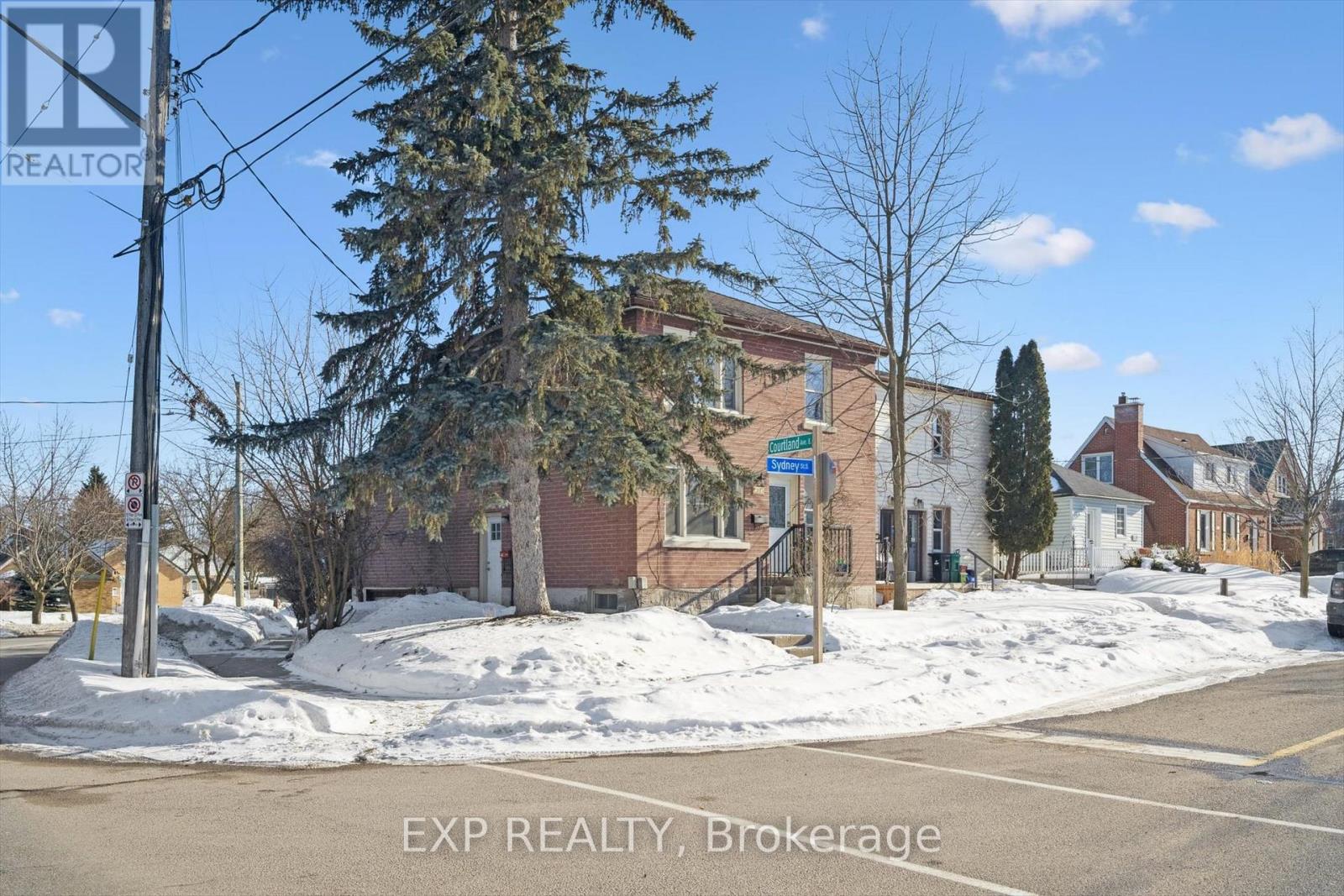 253 Sydney Street S, Kitchener, Ontario  N2G 3V8 - Photo 50 - X12846268