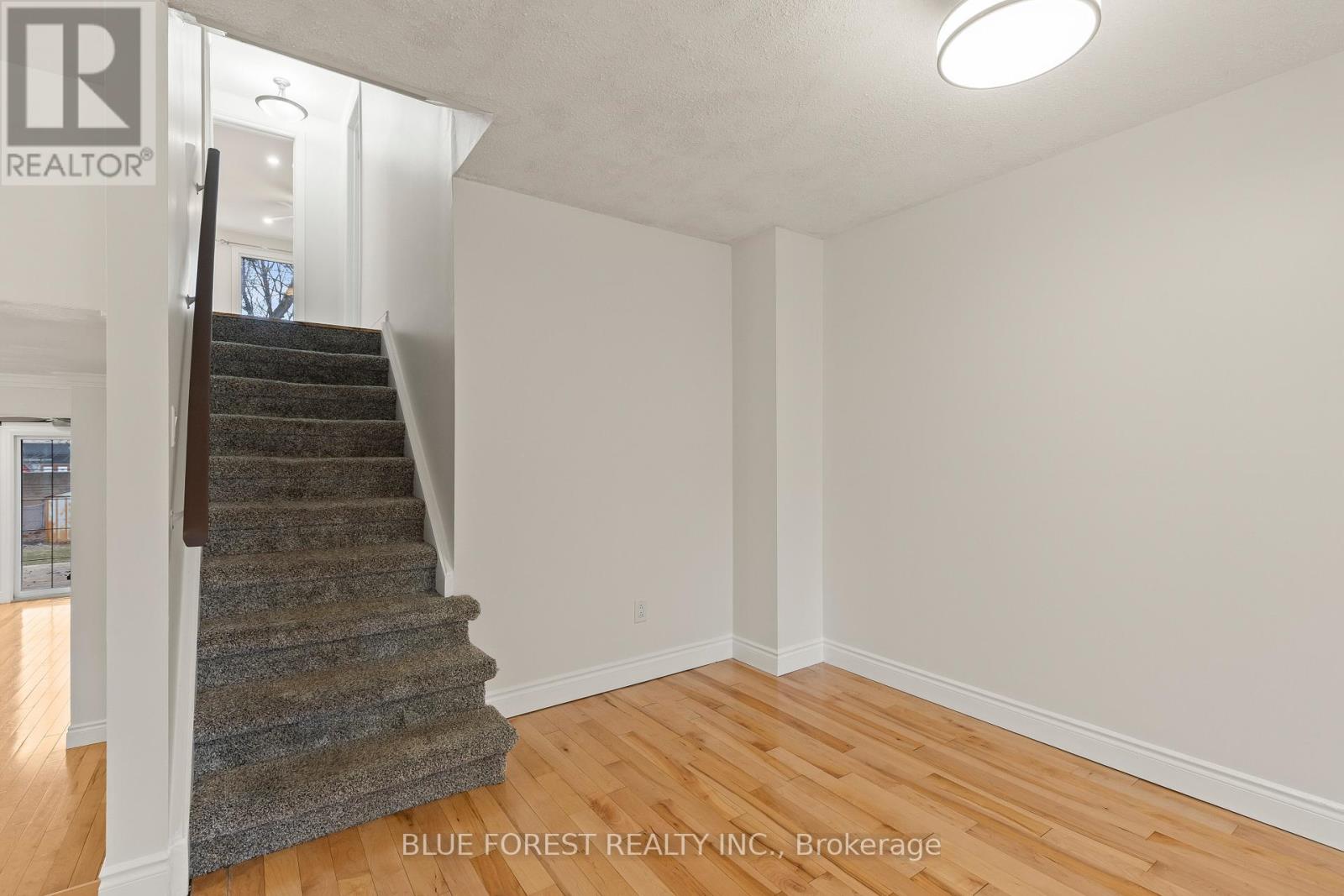 1806 Attawandaron Road, London North, Ontario  N6G 3N1 - Photo 10 - X12858154