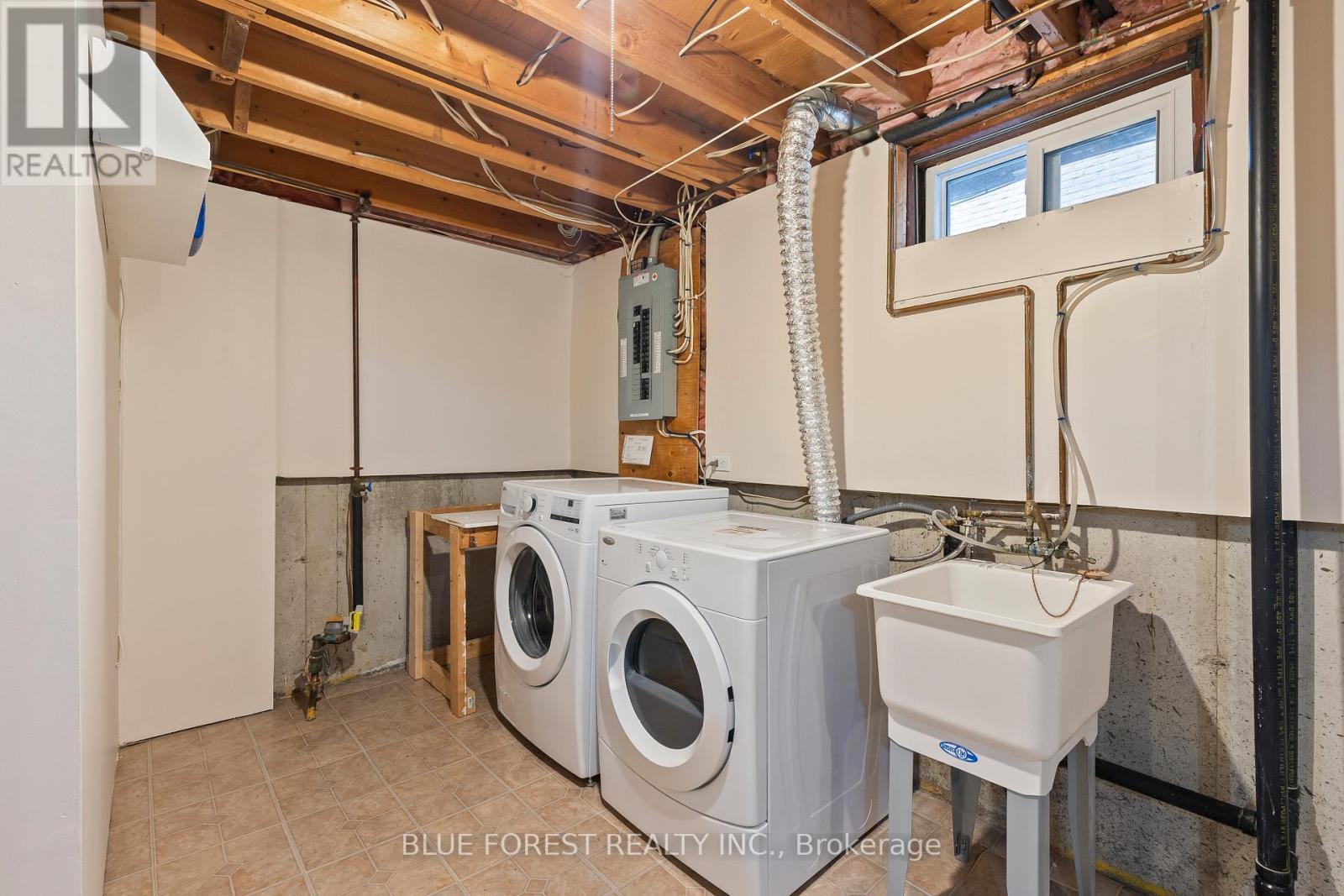 1806 Attawandaron Road, London North, Ontario  N6G 3N1 - Photo 39 - X12858154