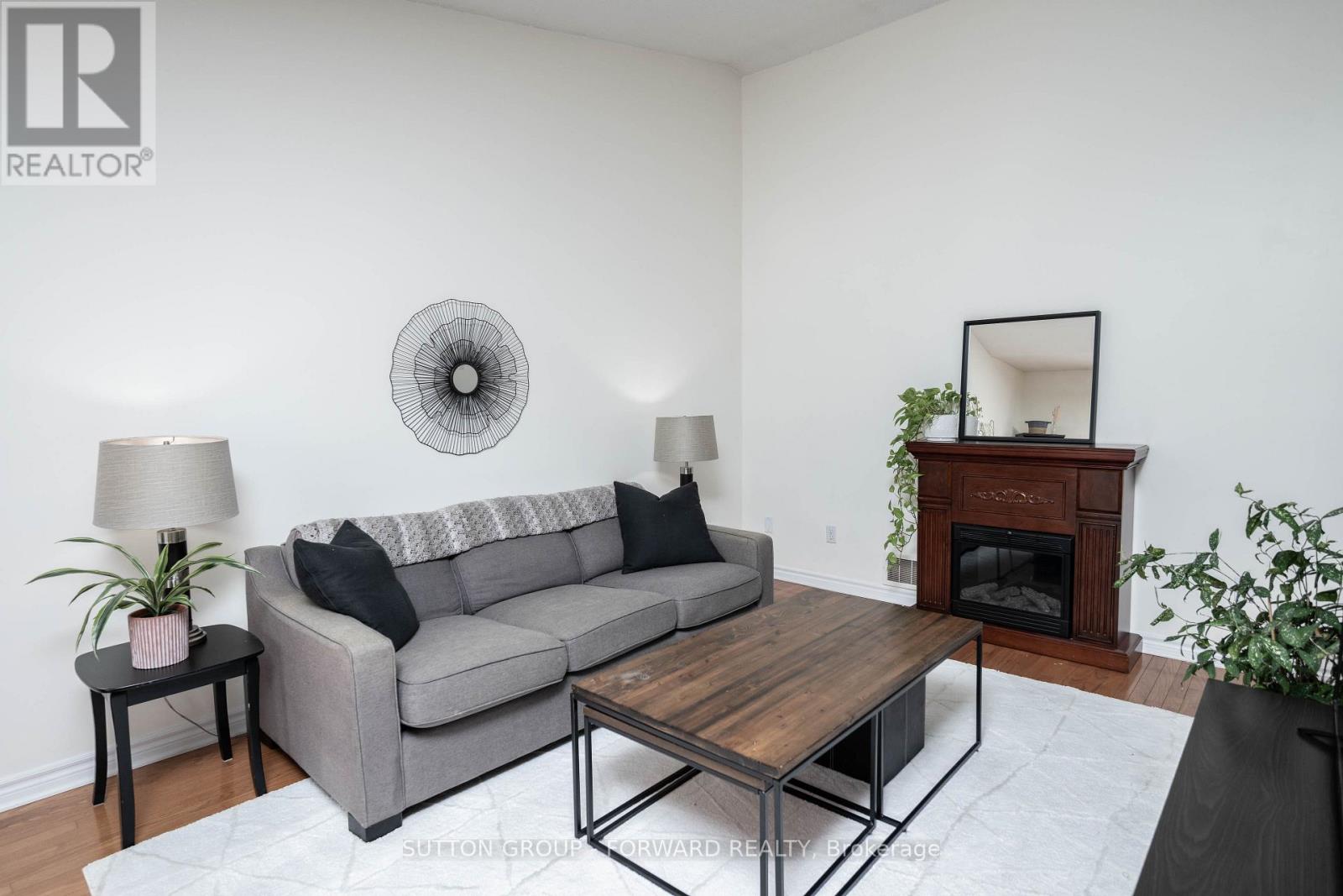 9 - 1077 Hamilton Road, London East, Ontario  N5W 6G3 - Photo 11 - X12858570