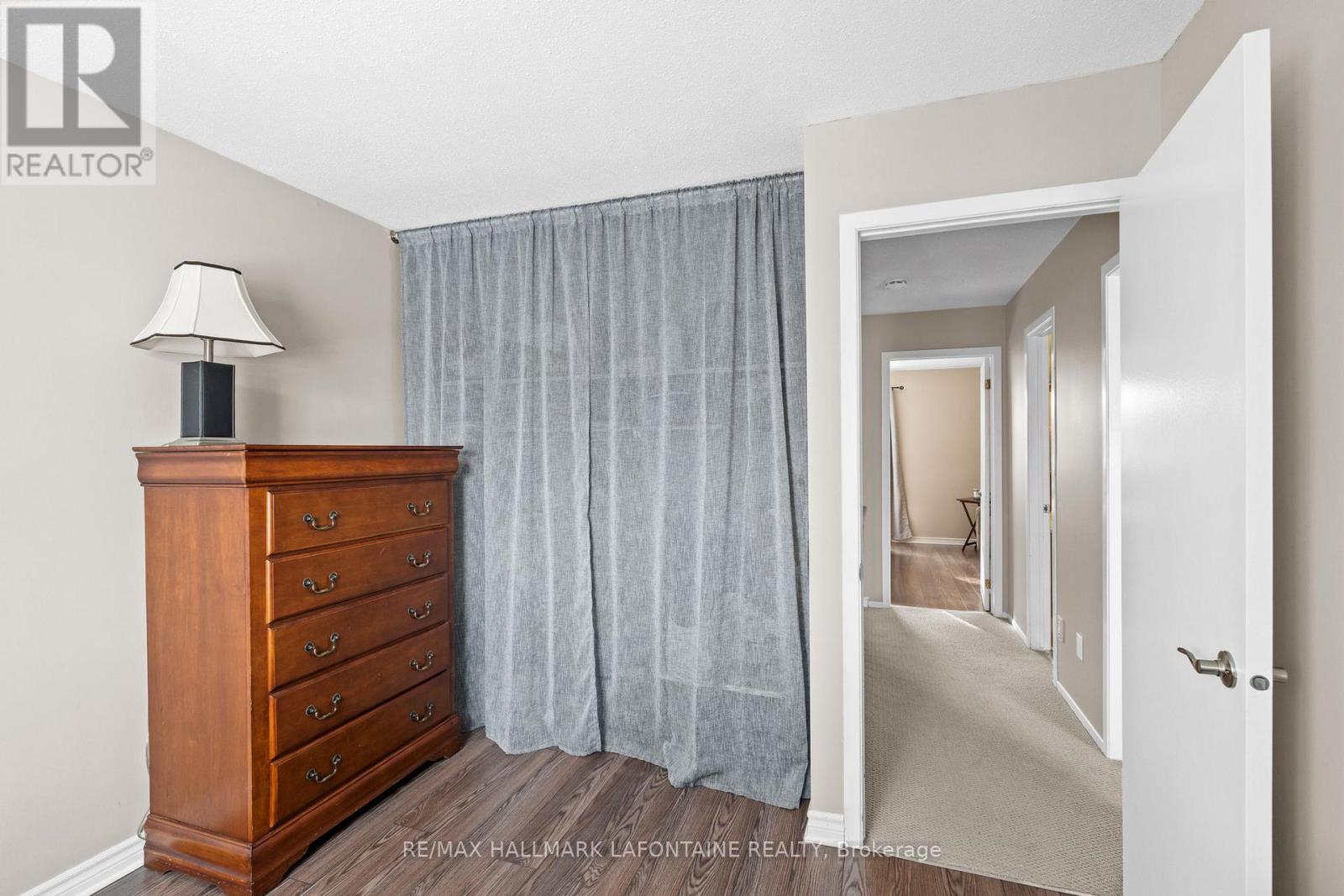 1802 Turnberry Road, Ottawa, Ontario  K1E 3V1 - Photo 21 - X12858588