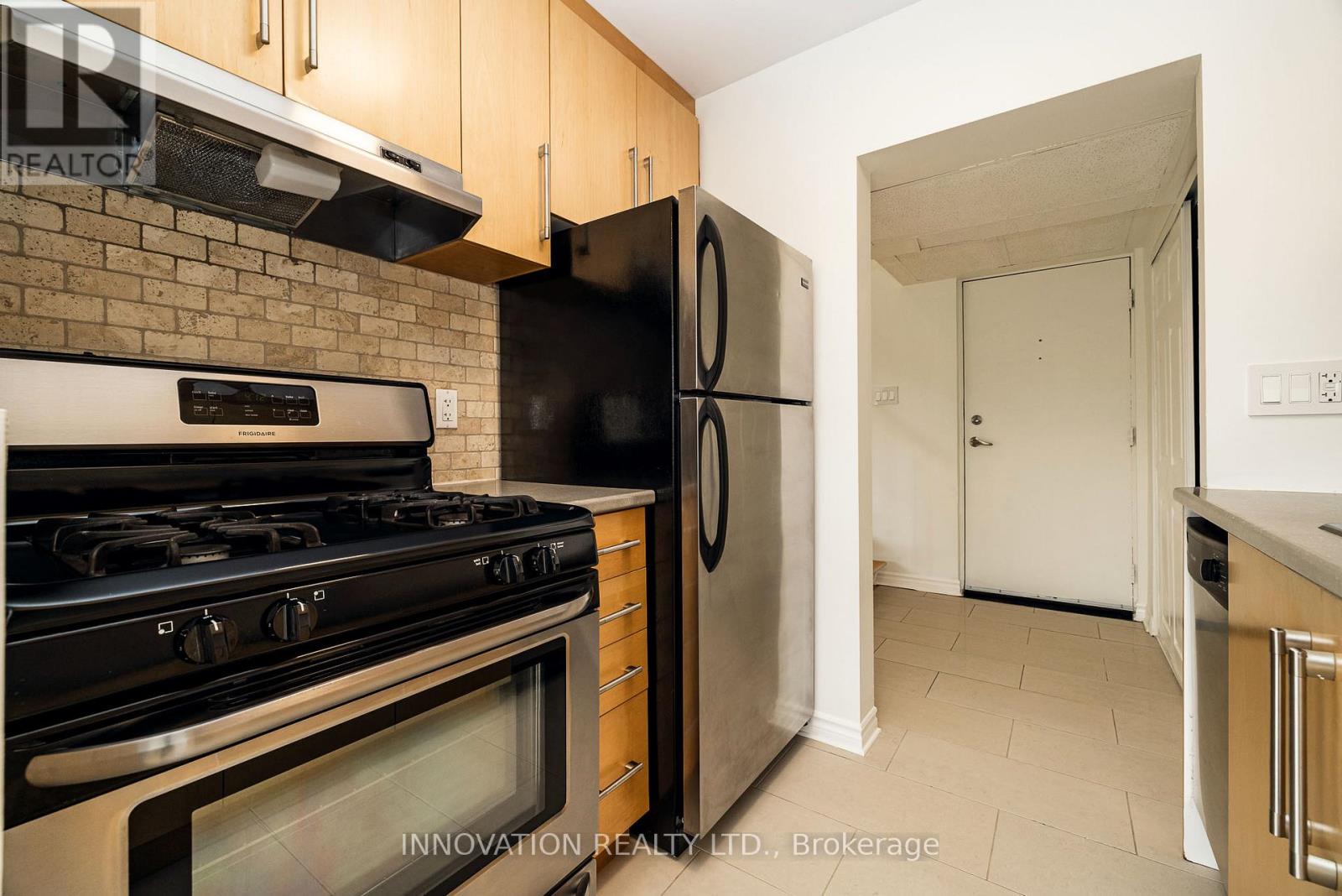 224 - 12 Corkstown Road, Ottawa, Ontario  K2H 5B3 - Photo 6 - X12858606