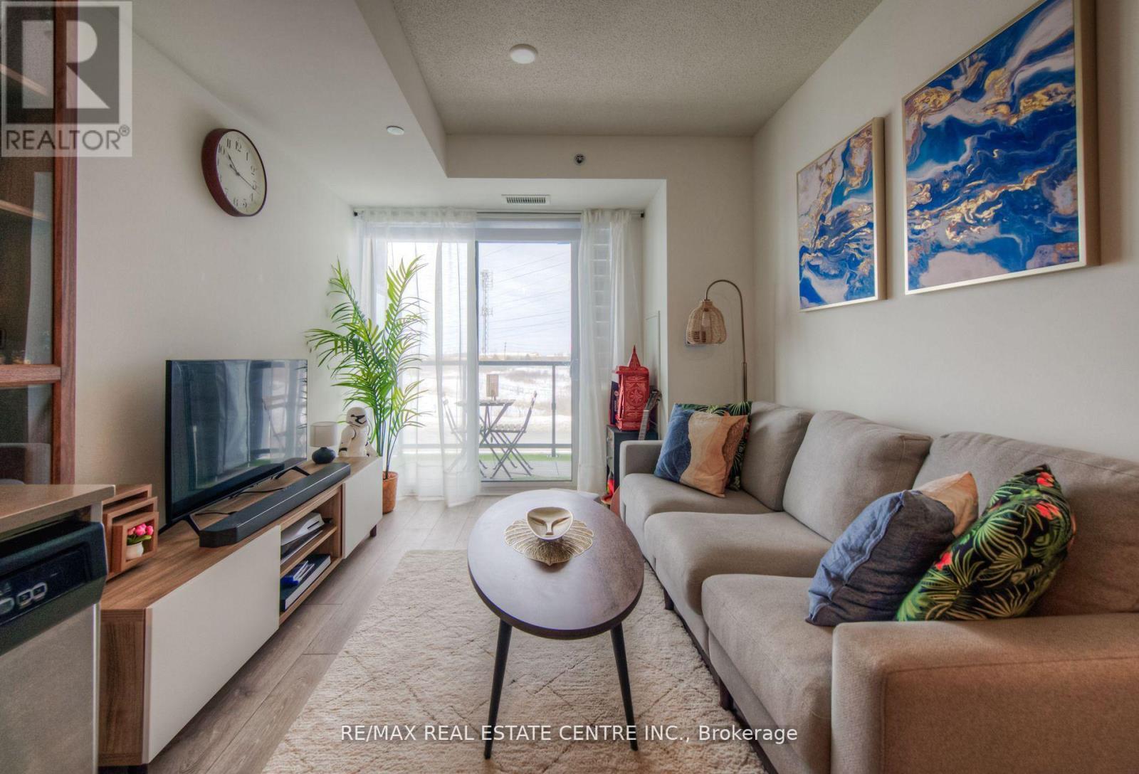 B310 - 3200 Dakota Common Road, Burlington, Ontario  L7M 2A8 - Photo 15 - W12856752