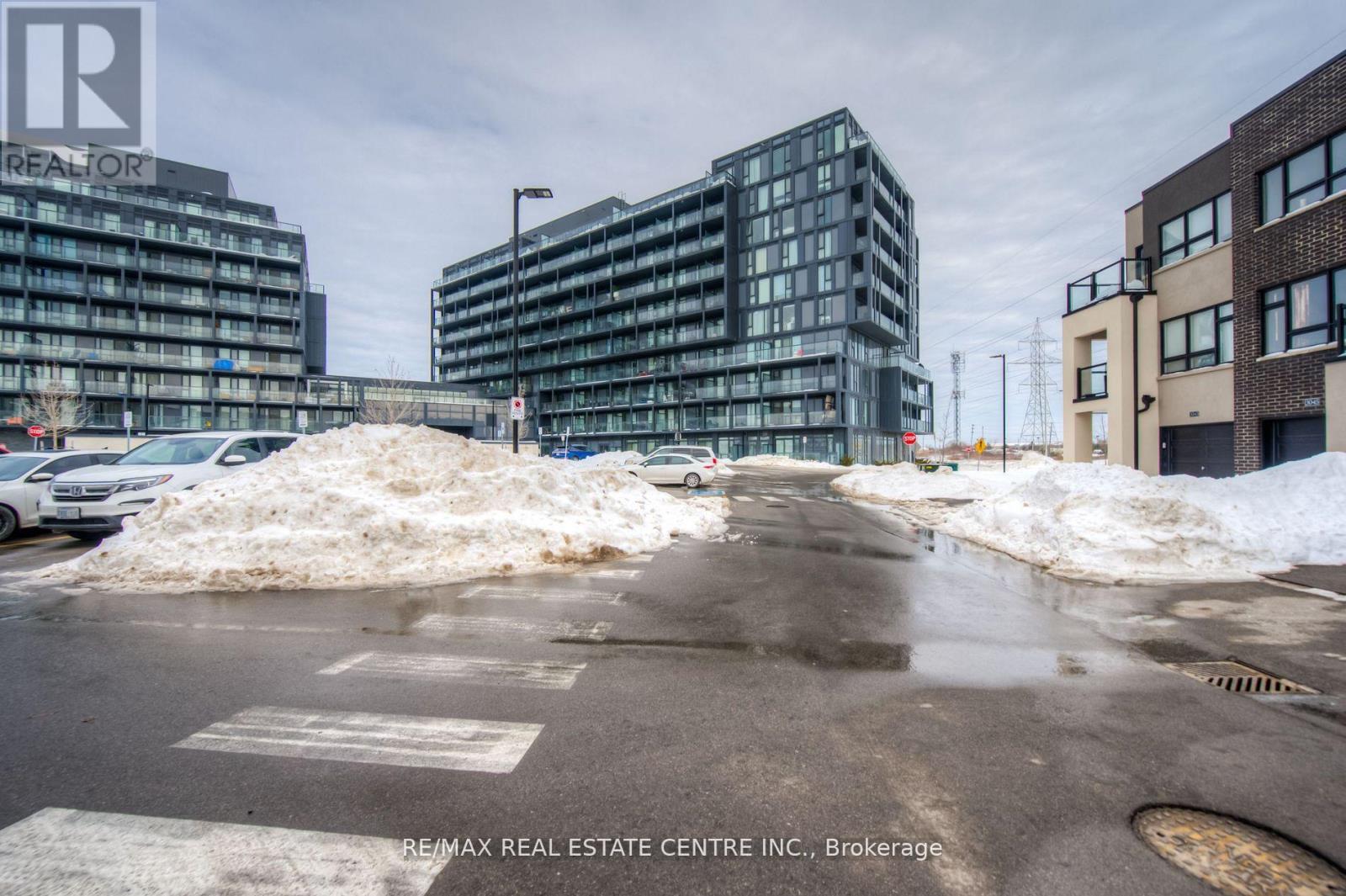 B310 - 3200 Dakota Common Road, Burlington, Ontario  L7M 2A8 - Photo 36 - W12856752