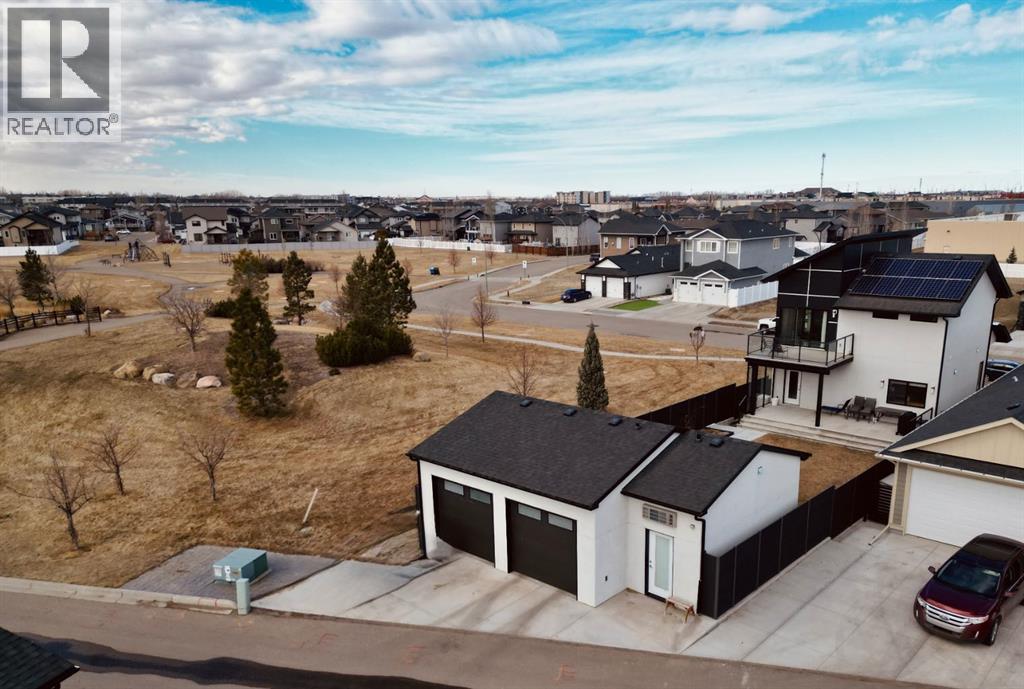 311 Somerside Road Se, Medicine Hat, Alberta T1B 0H3 - Photo 3 - A2290198