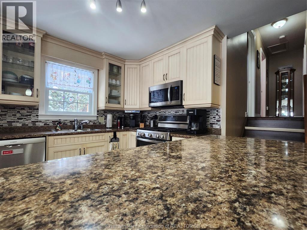 35 Richard Street South, Ridgetown, Ontario  N0P 2C0 - Photo 10 - 26001877