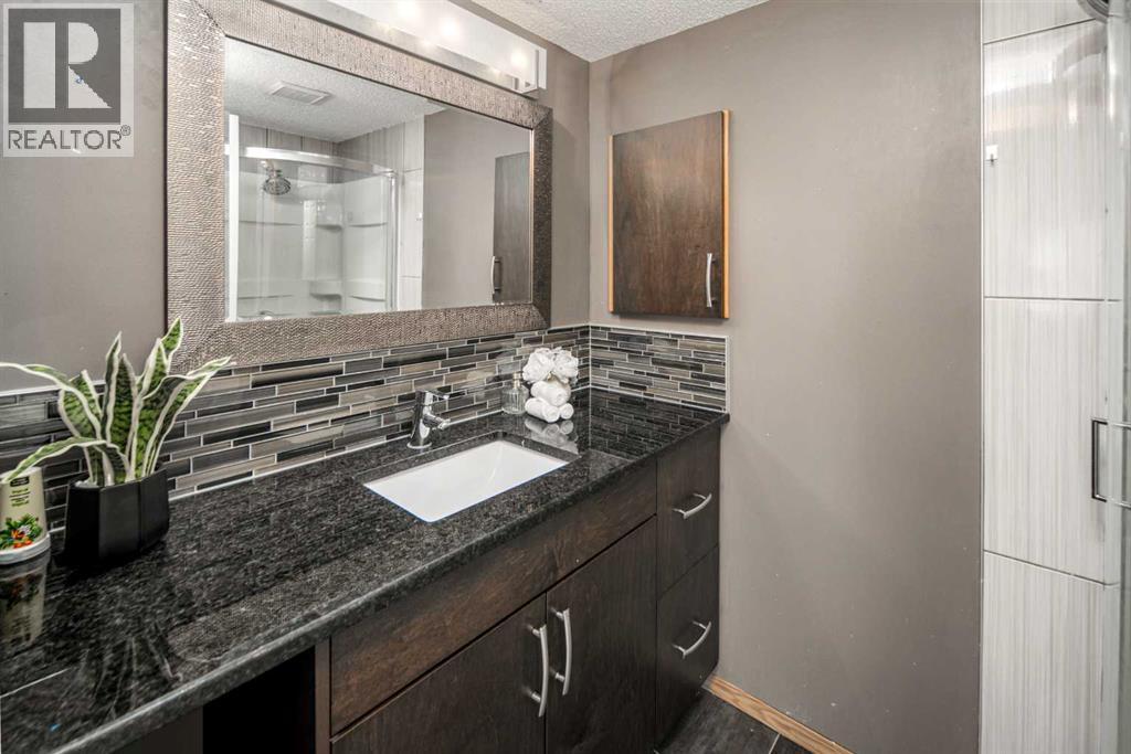 28 Hamptons Heath Nw, Calgary, Alberta  T3A 5E8 - Photo 33 - A2291094