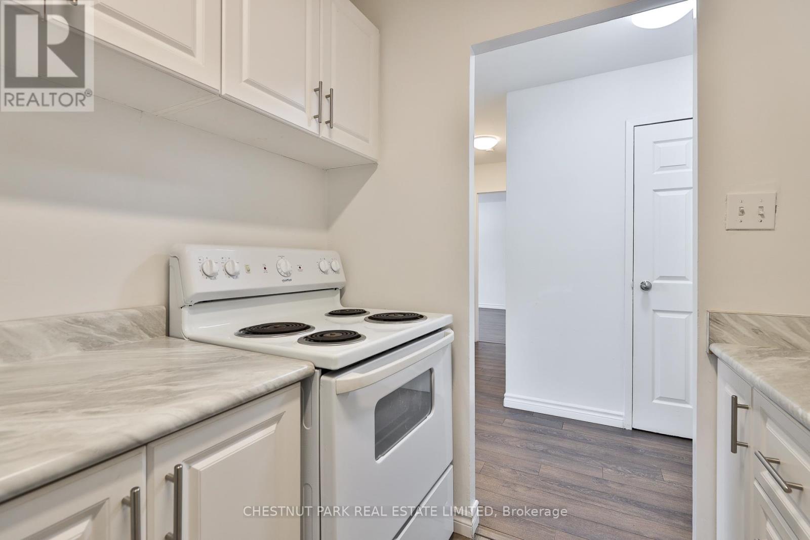 106 - 900 Glen Street, Oshawa, Ontario  L1J 5Z4 - Photo 8 - E12858598