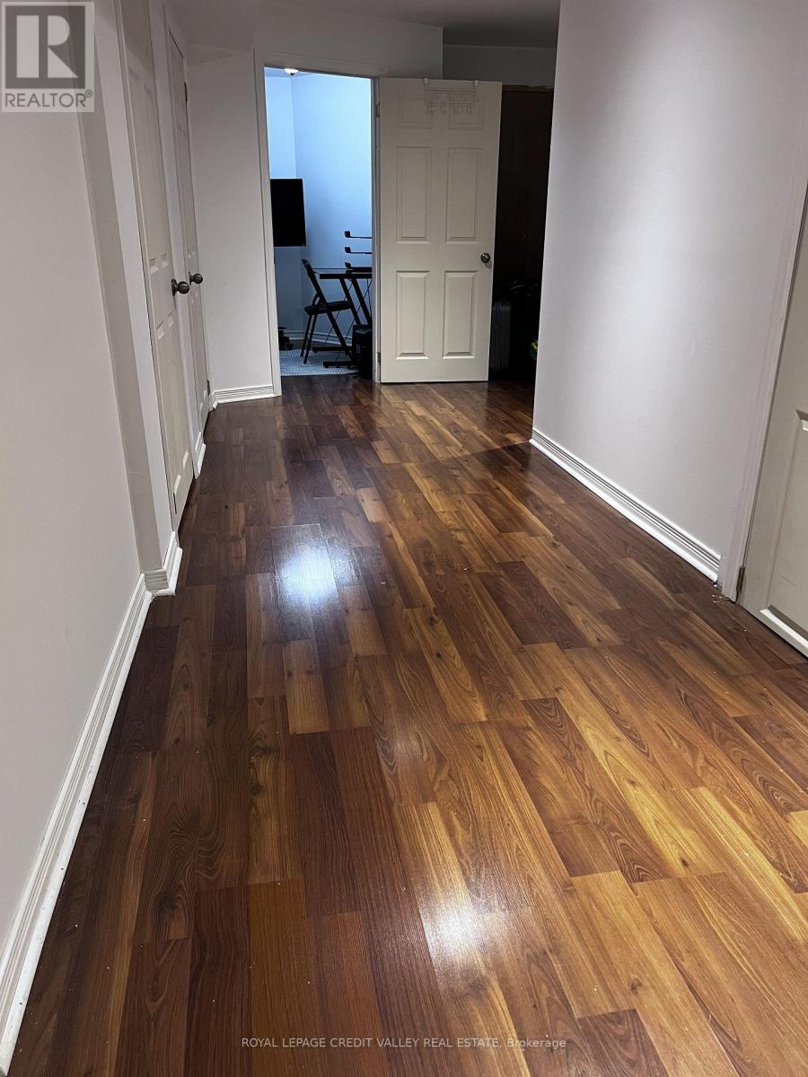 4 Kanata Road, Brampton, Ontario  L7A 3R2 - Photo 22 - W12858568