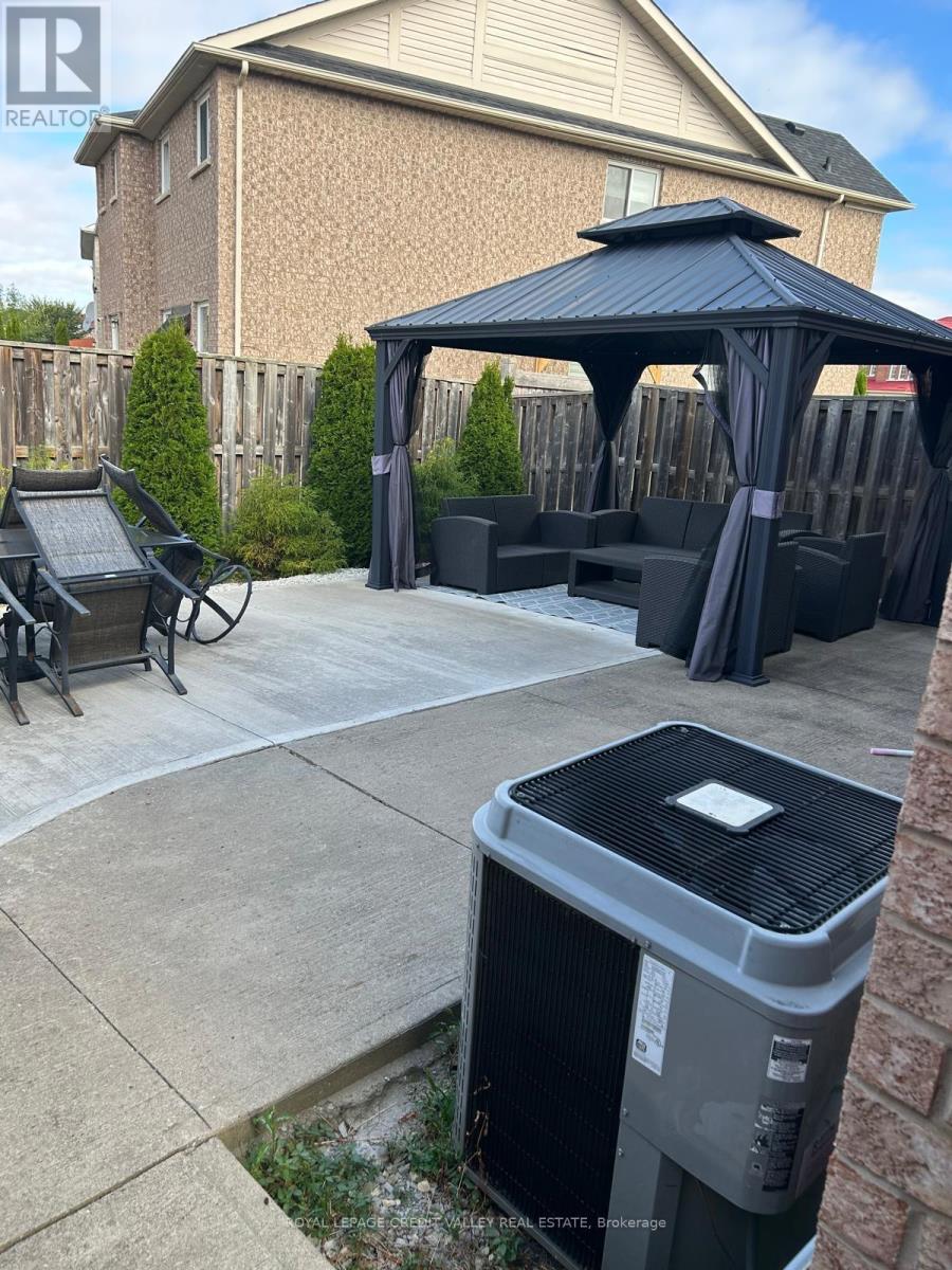 4 Kanata Road, Brampton, Ontario  L7A 3R2 - Photo 27 - W12858568