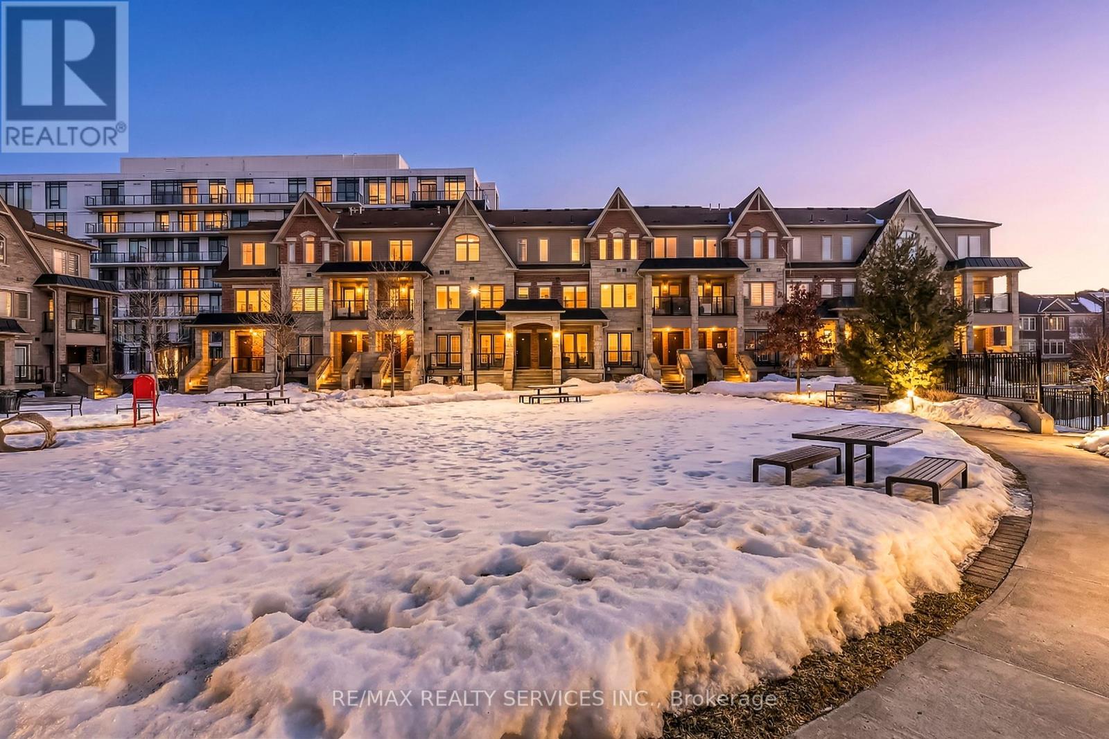 185 - 200 VETERANS DRIVE, Brampton, Ontario