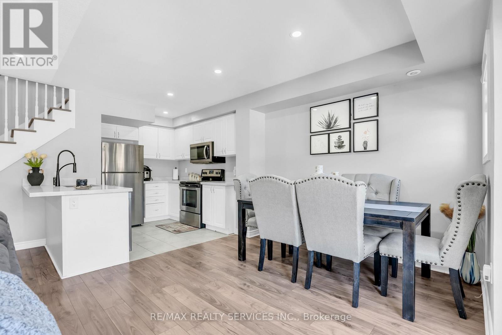 185 - 200 Veterans Drive, Brampton, Ontario  L7A 4S6 - Photo 14 - W12858576