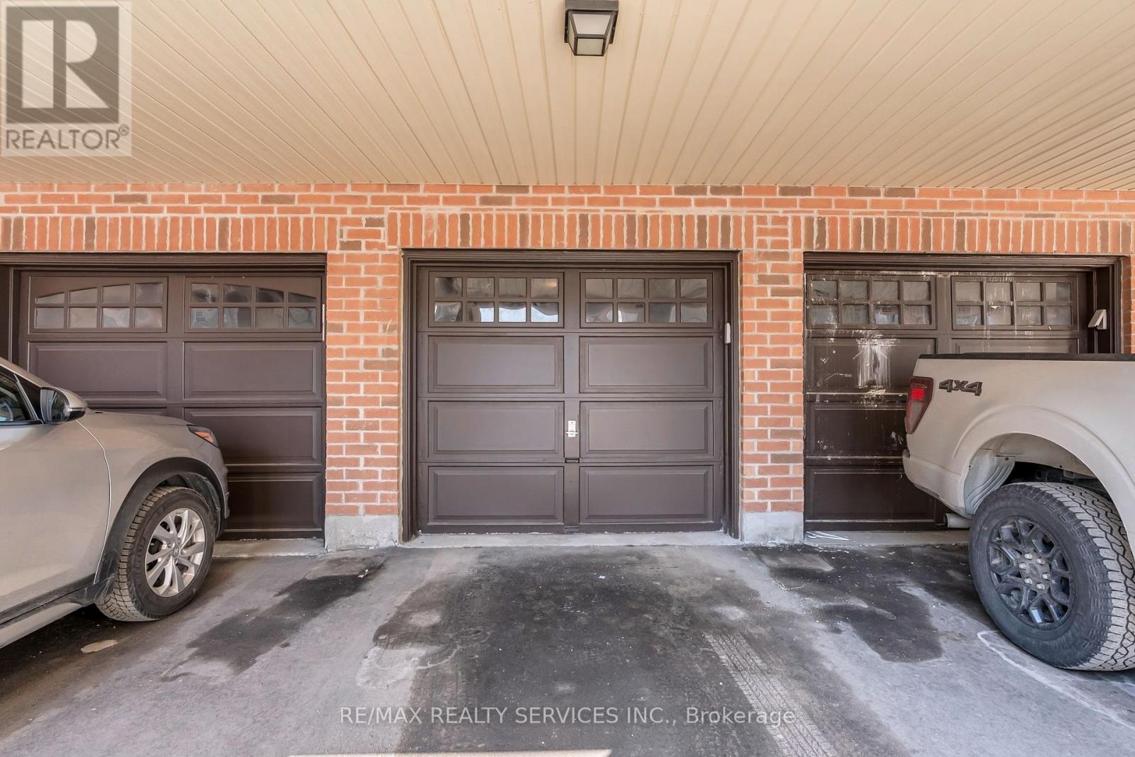 185 - 200 Veterans Drive, Brampton, Ontario  L7A 4S6 - Photo 37 - W12858576