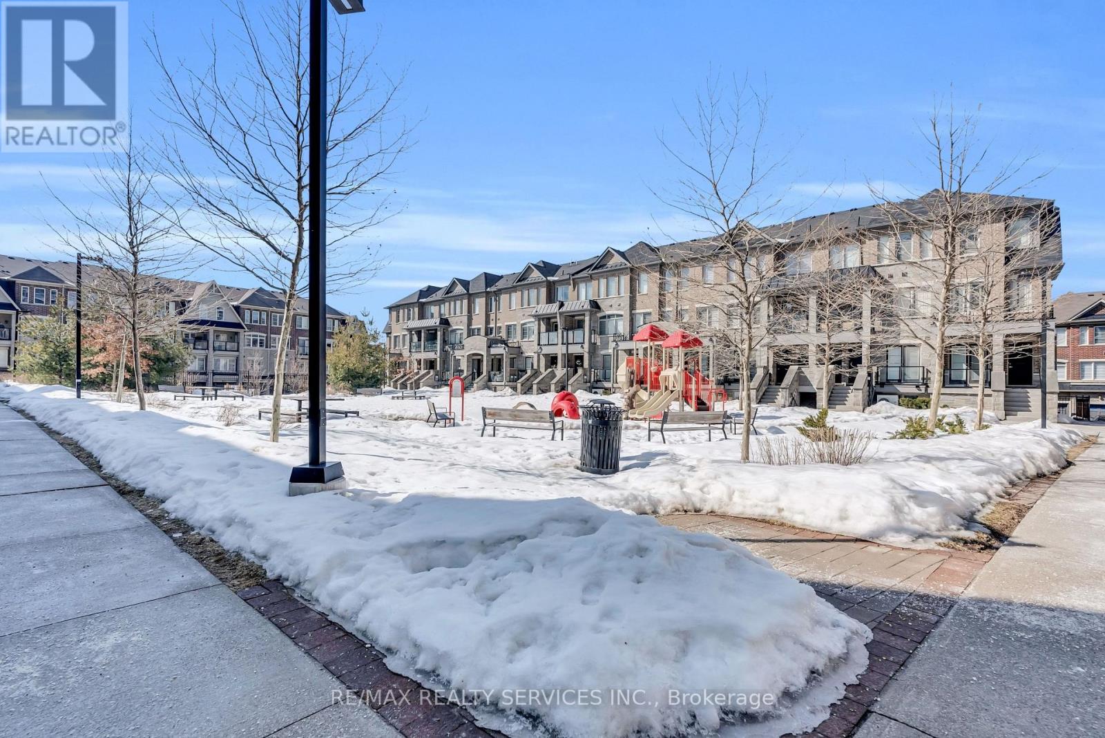 185 - 200 Veterans Drive, Brampton, Ontario  L7A 4S6 - Photo 39 - W12858576