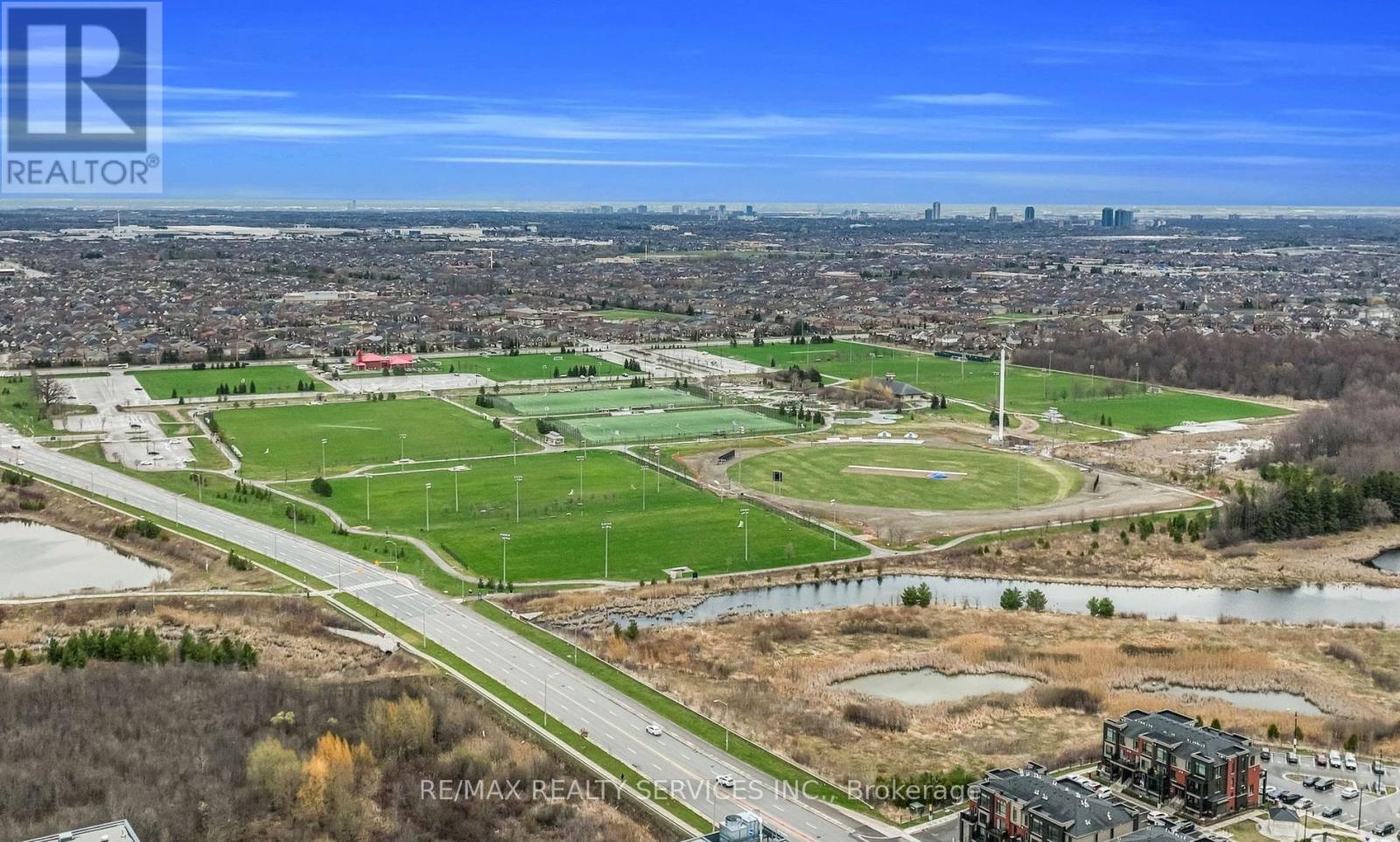 185 - 200 Veterans Drive, Brampton, Ontario  L7A 4S6 - Photo 43 - W12858576