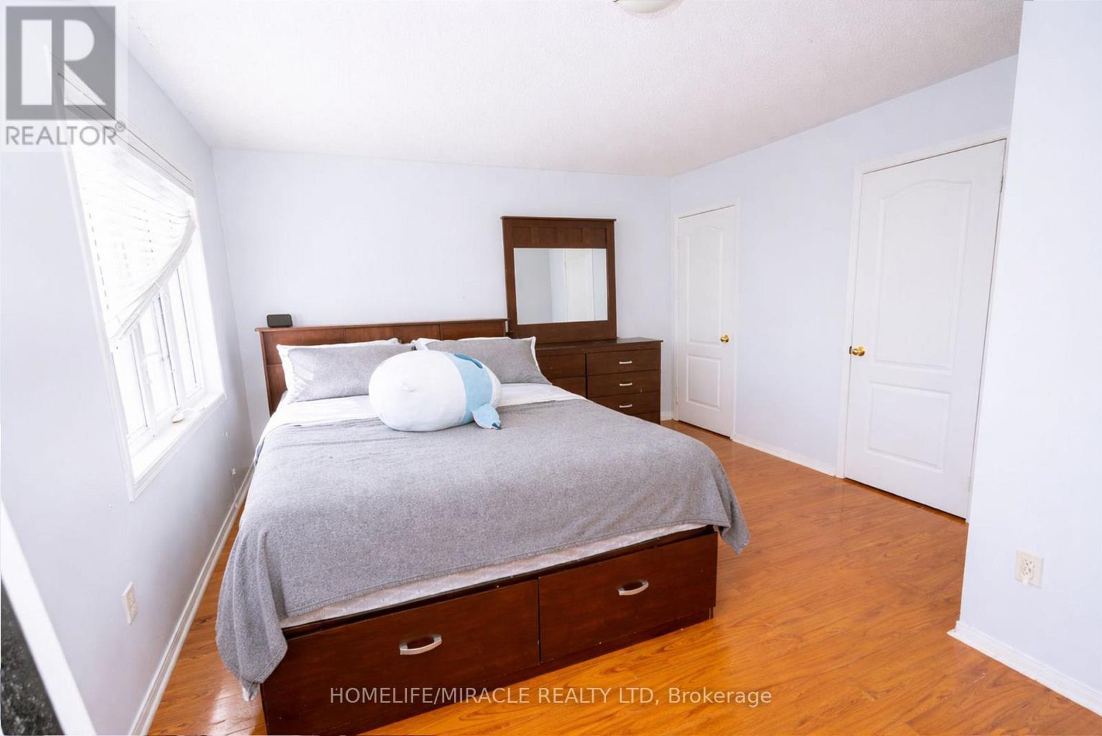 16 Dunure Crescent, Brampton (Fletcher's Meadow), Ontario  L7A 2Y5 - Photo 16 - W12858600