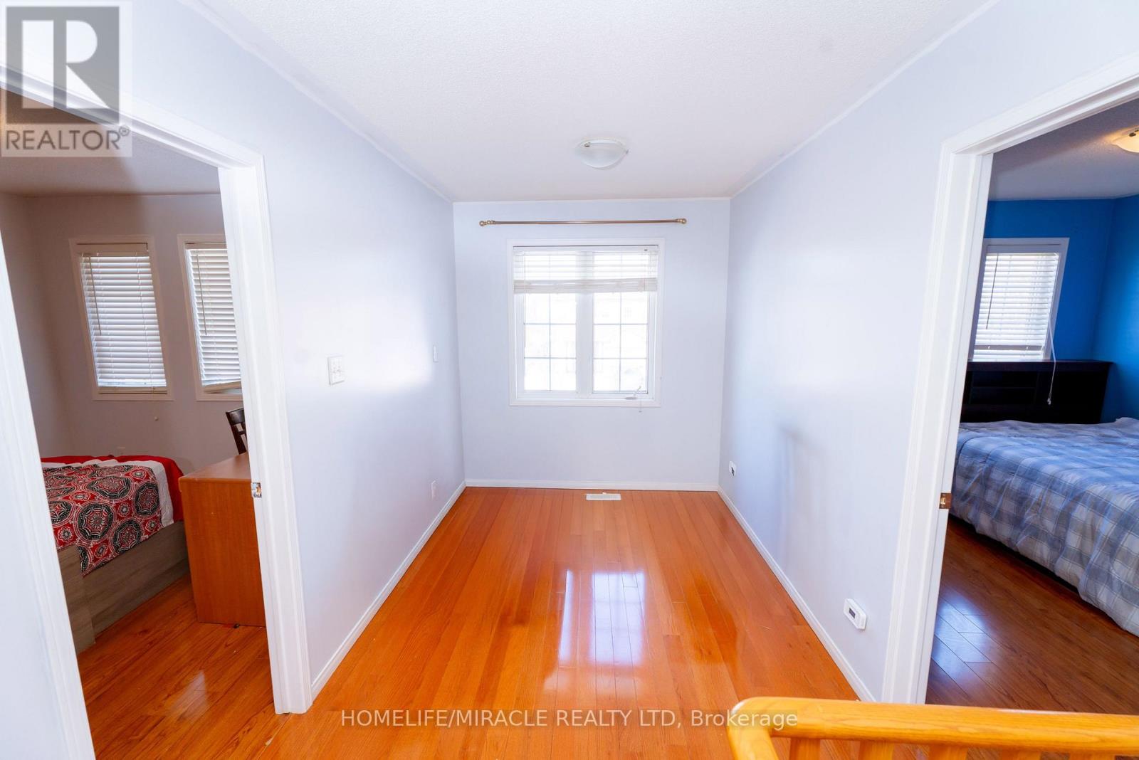 16 Dunure Crescent, Brampton (Fletcher's Meadow), Ontario  L7A 2Y5 - Photo 23 - W12858600