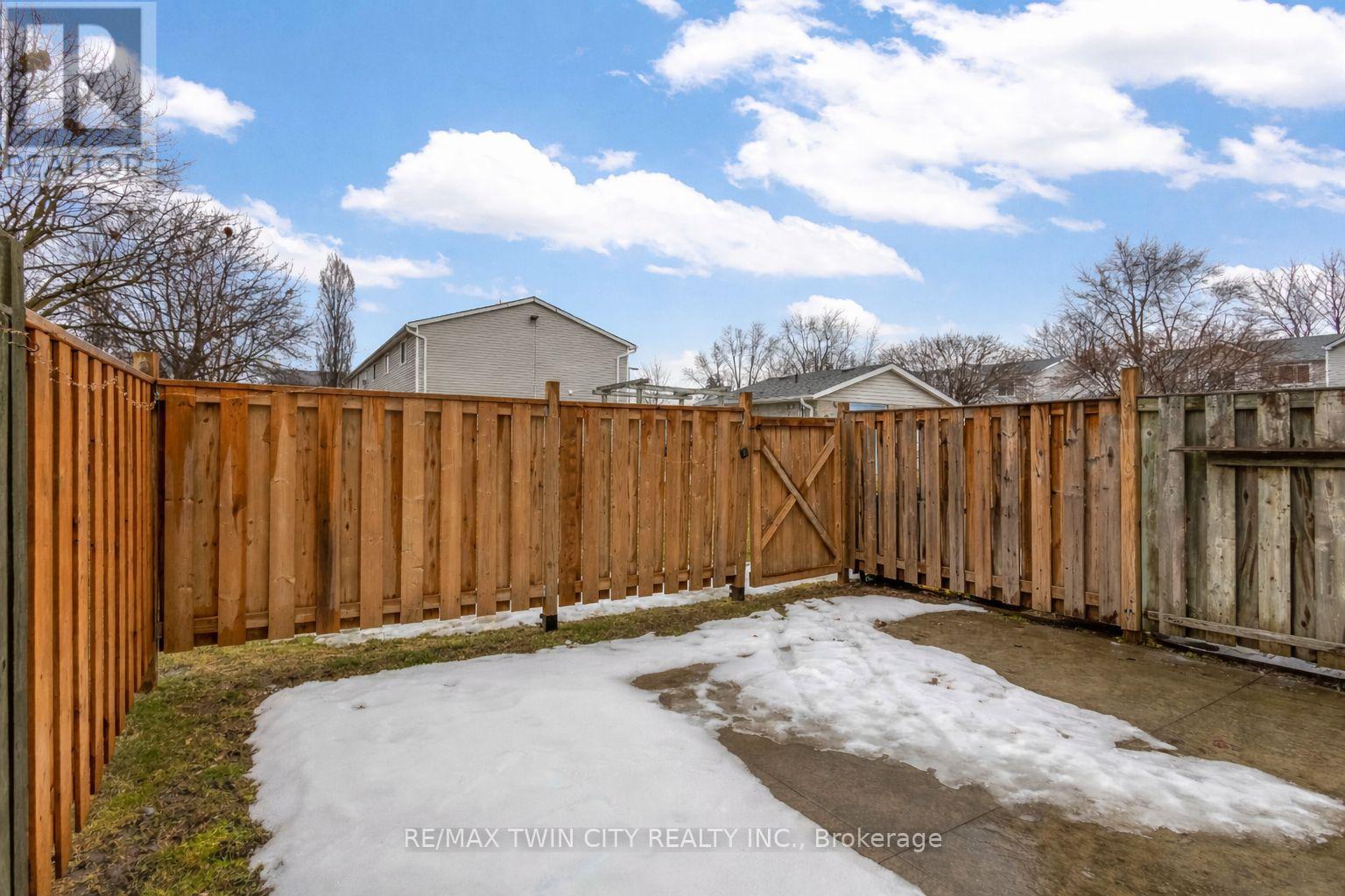 16 - 494 Grey Street, Brantford, Ontario  N3S 7S6 - Photo 27 - X12858572