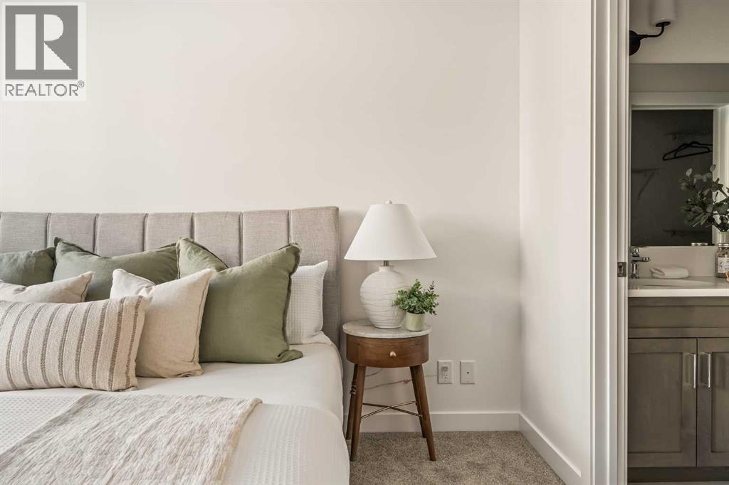 613 Sovereign Common Sw, Calgary, Alberta  T3C 3Y3 - Photo 26 - A2286300