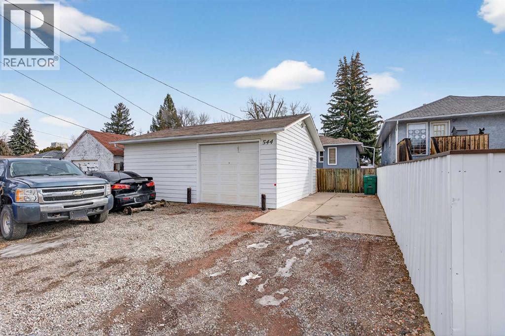 544 21 Street S, Lethbridge, Alberta  T1J 3K3 - Photo 45 - A2291364