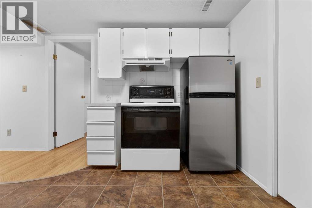 544 21 Street S, Lethbridge, Alberta  T1J 3K3 - Photo 32 - A2291364