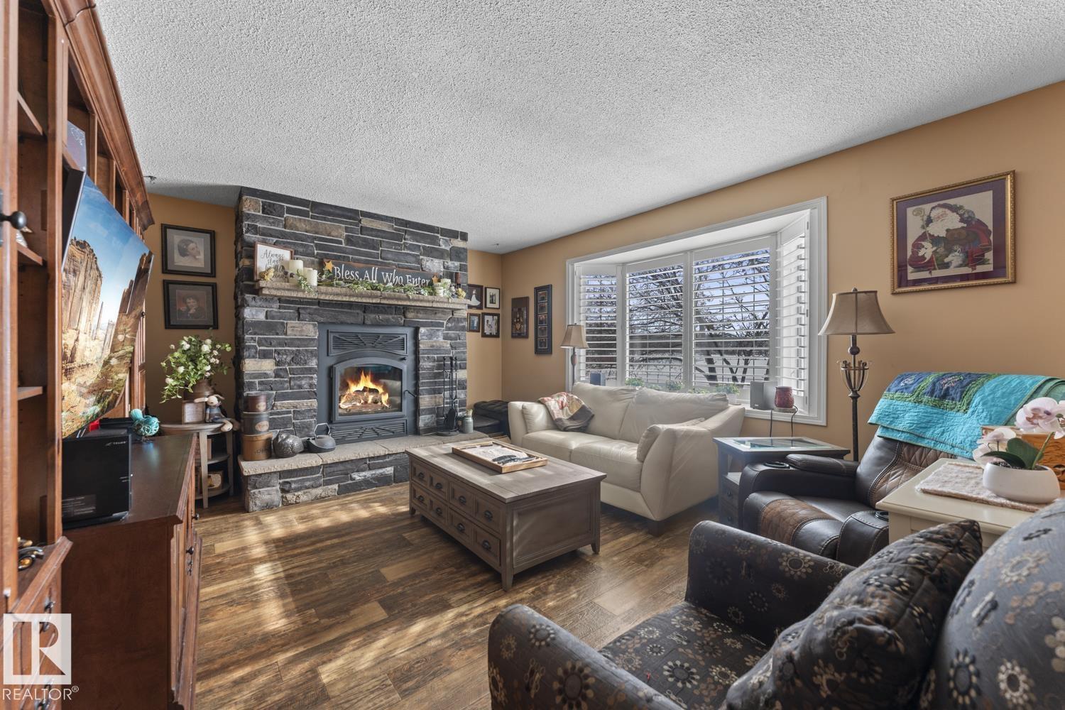 4712 49 Av, Cold Lake, Alberta  T9M 1Y3 - Photo 2 - E4476290