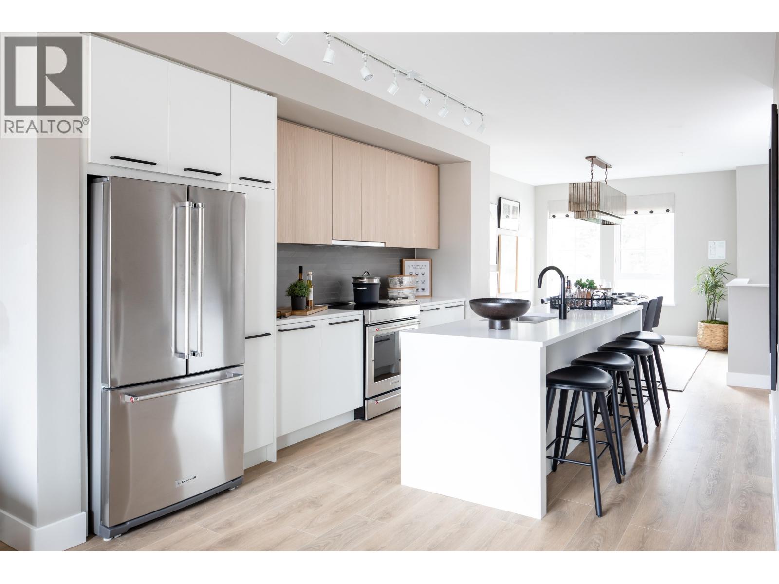 1357 Peakside Place, Squamish, British Columbia V8B 1A8 - Photo 4 - R3095680