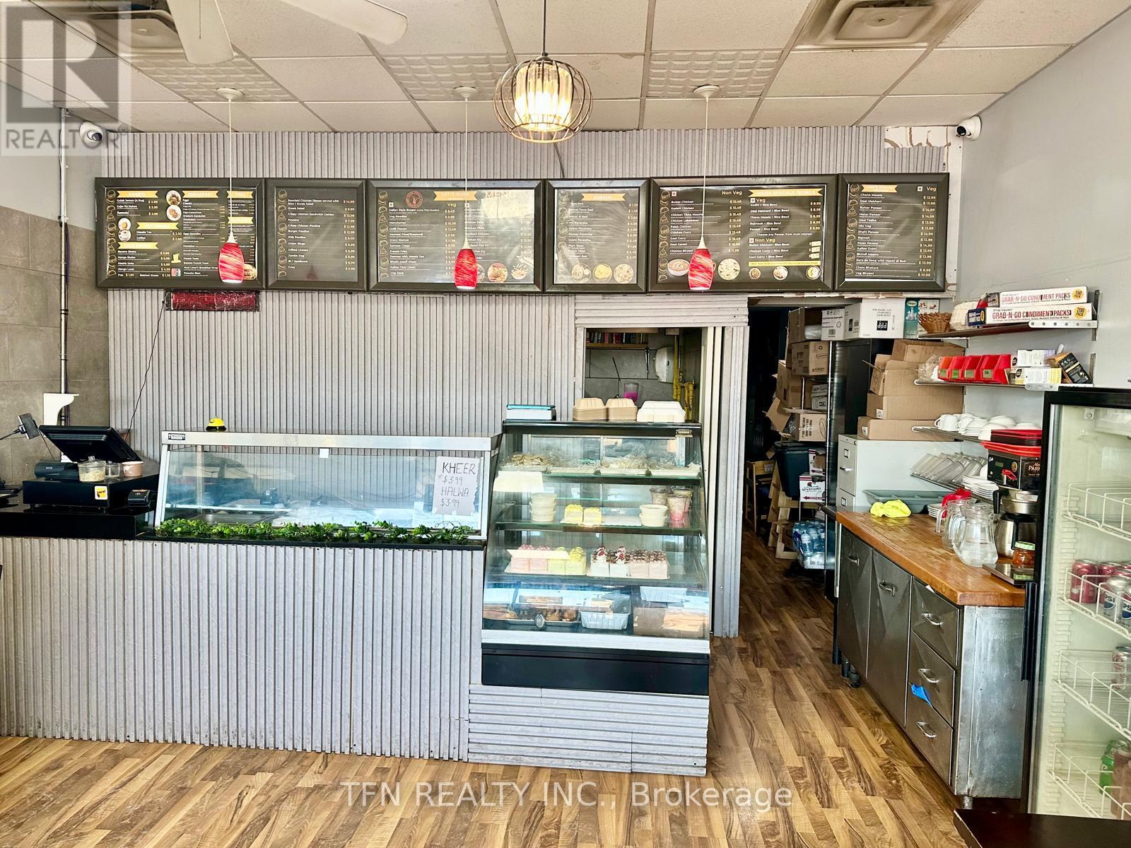 3 - 433 Simcoe Street S, Oshawa (Central), Ontario  L1H 3E2 - Photo 4 - E12609908