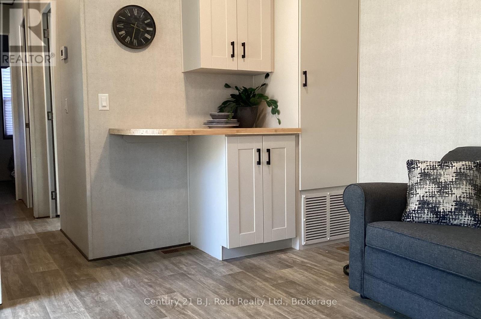 719 Poplar Crescent, Bracebridge, Ontario  P1L 1W9 - Photo 21 - X12858234