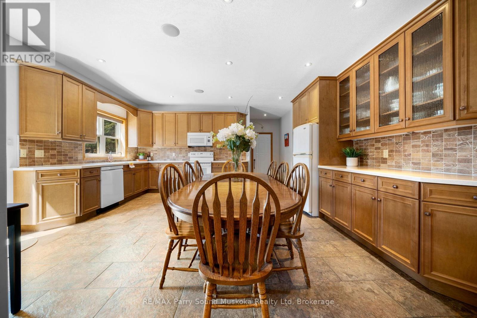 217 South Shore Road, The Archipelago, Ontario  P0G 1K0 - Photo 7 - X12858694