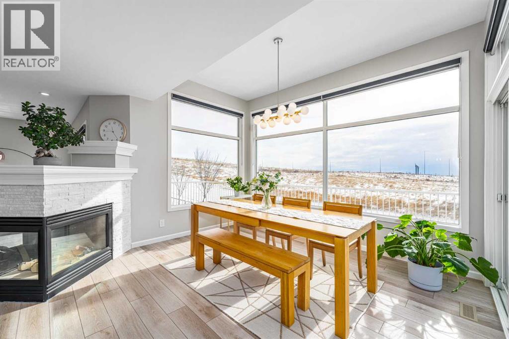 33 Royal Crest Terrace Nw, Calgary, Alberta  T3G 4M3 - Photo 19 - A2288830