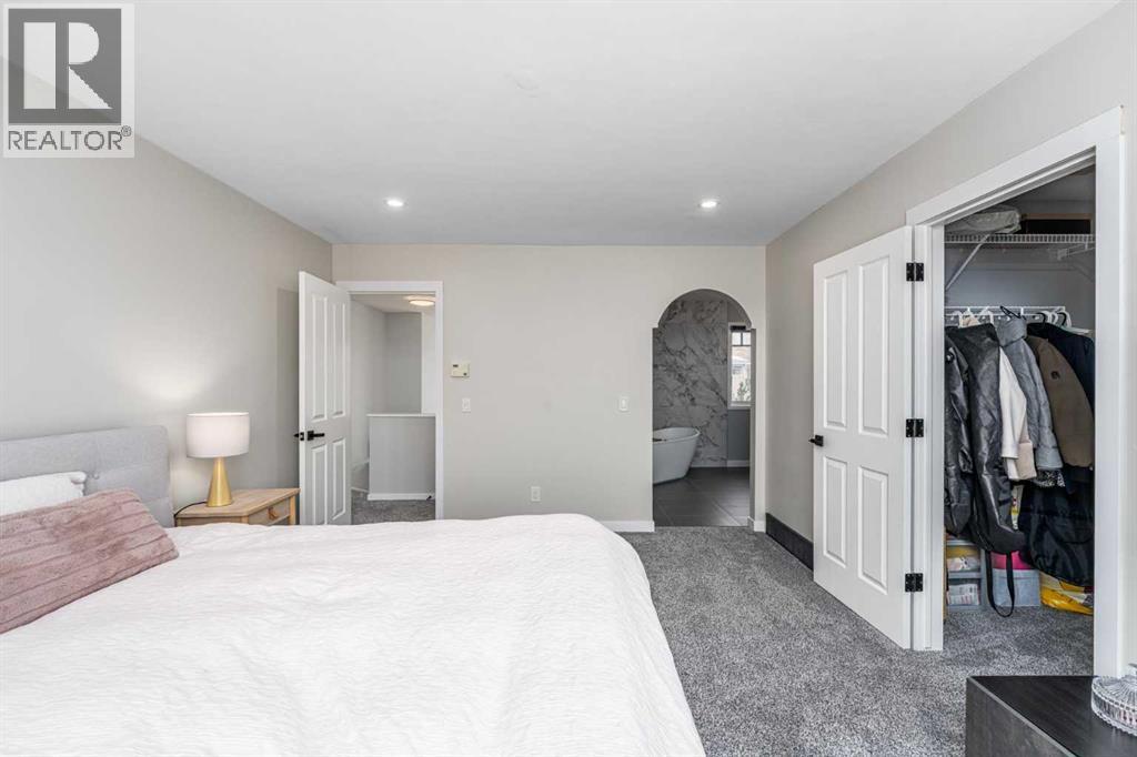 33 Royal Crest Terrace Nw, Calgary, Alberta  T3G 4M3 - Photo 26 - A2288830