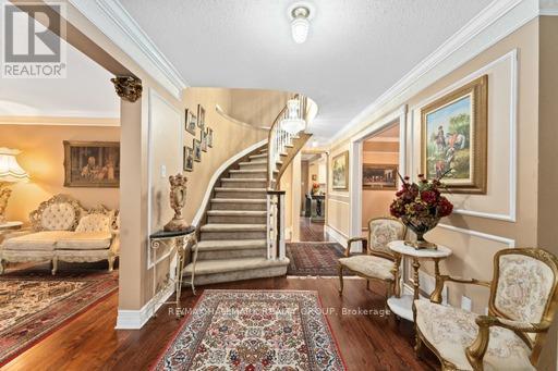 160 Sai Crescent, Ottawa, Ontario  K1G 5P2 - Photo 5 - X12858690