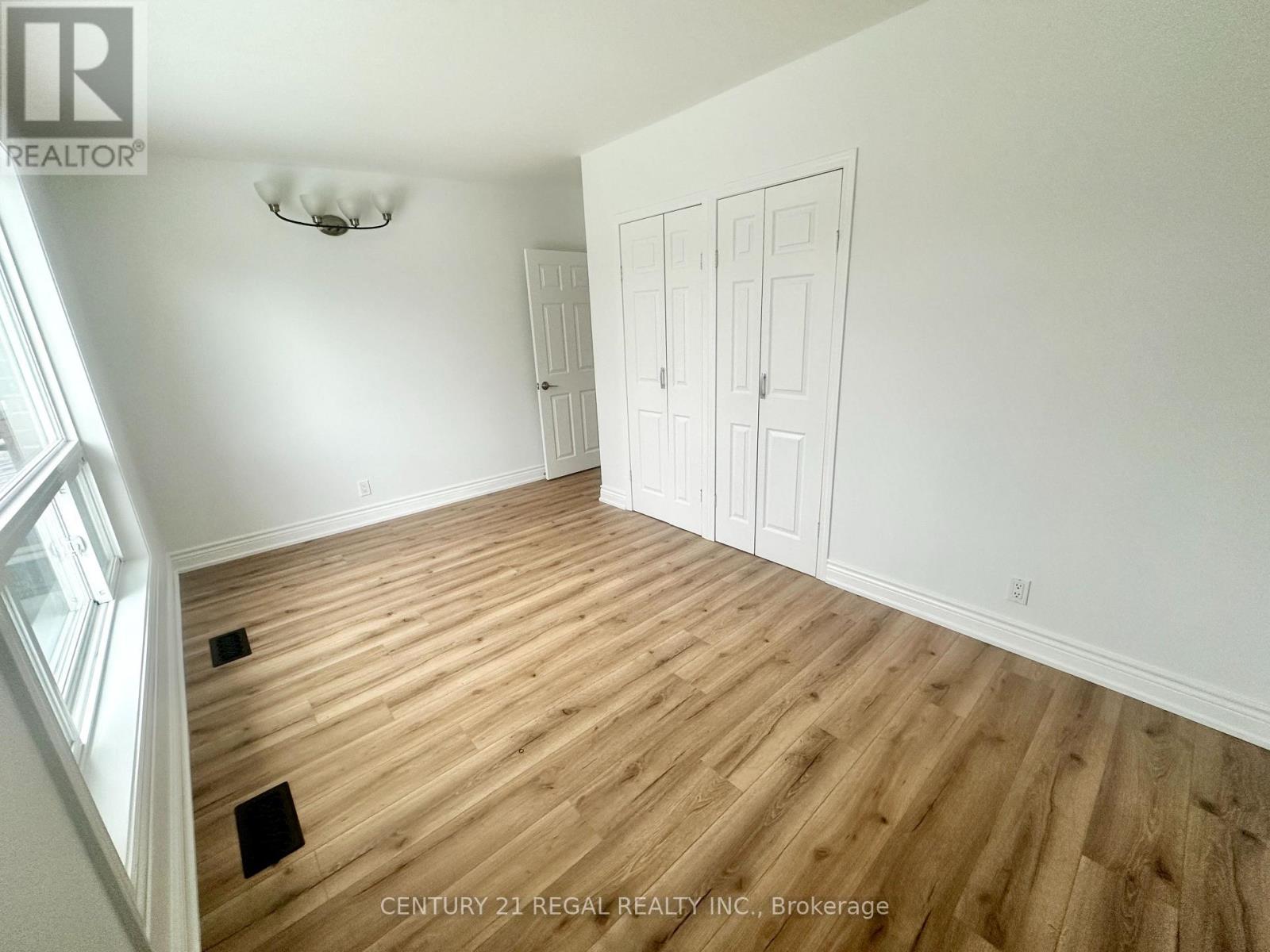 Entire House - 69 Roywood Drive, Toronto, Ontario  M3A 2C9 - Photo 18 - C12640436