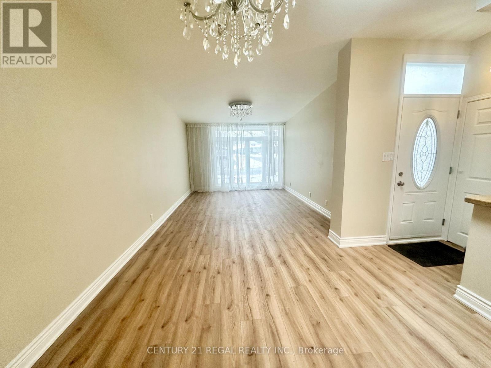 Entire House - 69 Roywood Drive, Toronto, Ontario  M3A 2C9 - Photo 9 - C12640436