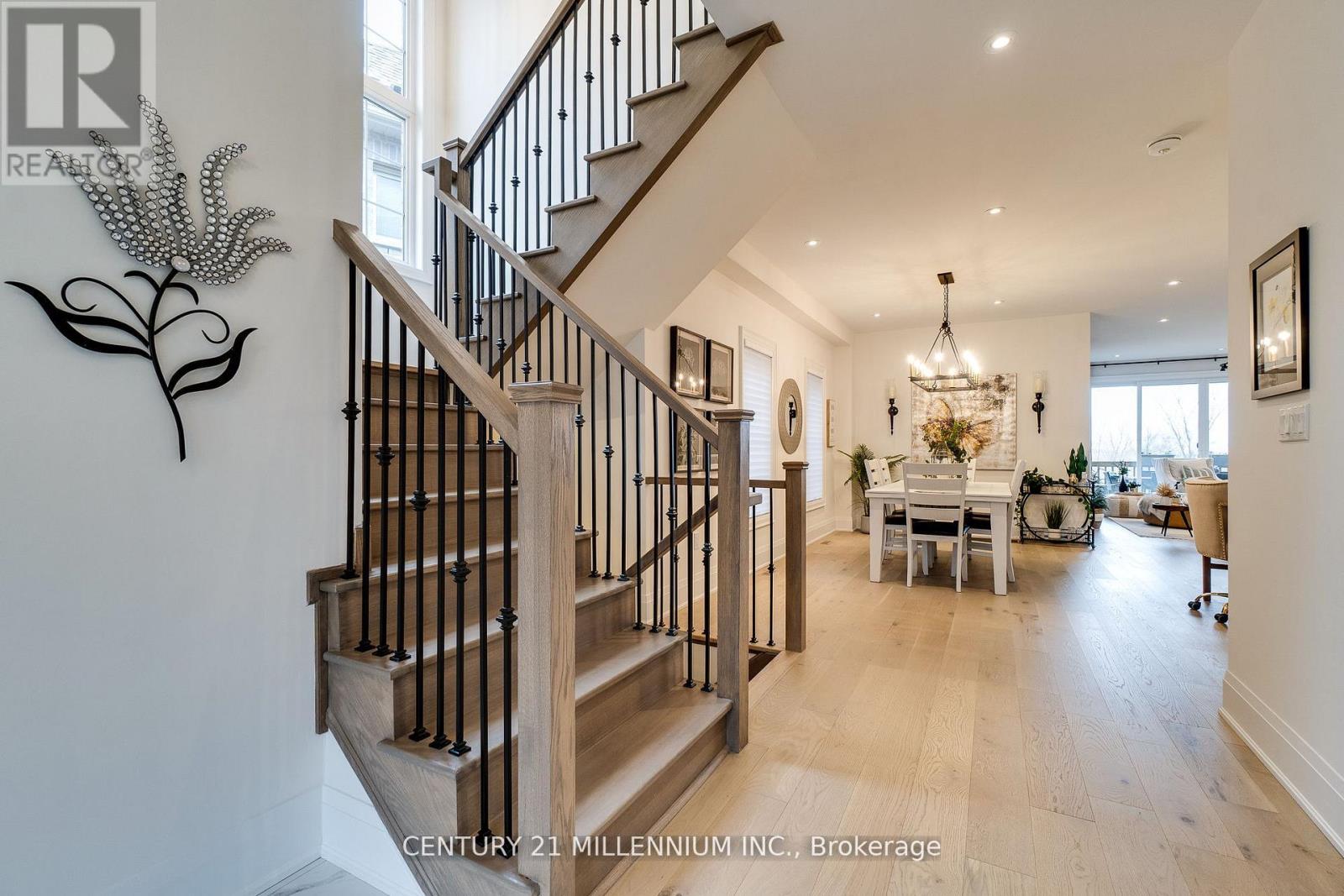 1956 Don White Court, Oshawa, Ontario  L1K 1A1 - Photo 6 - E12729430