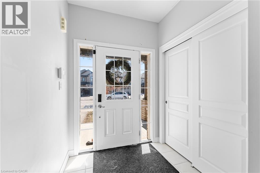 9 Marissa Street, Fonthill, Ontario  L3B 5N5 - Photo 5 - 40809900