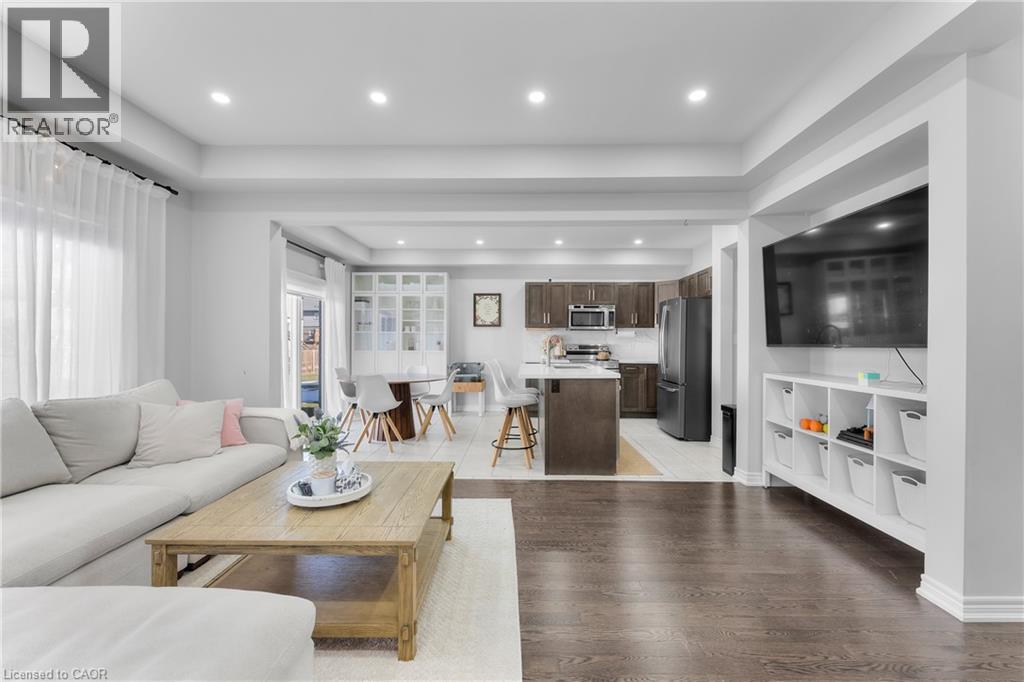 9 Marissa Street, Fonthill, Ontario  L3B 5N5 - Photo 8 - 40809900