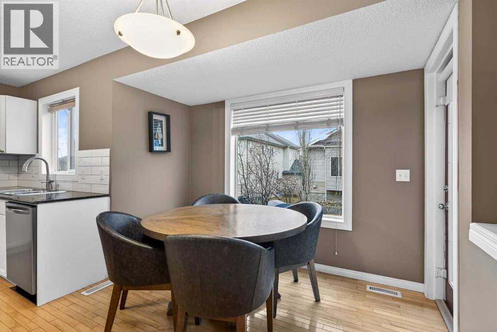 69 Elkton Way Sw, Calgary, Alberta  T3H 4Y9 - Photo 9 - A2284817