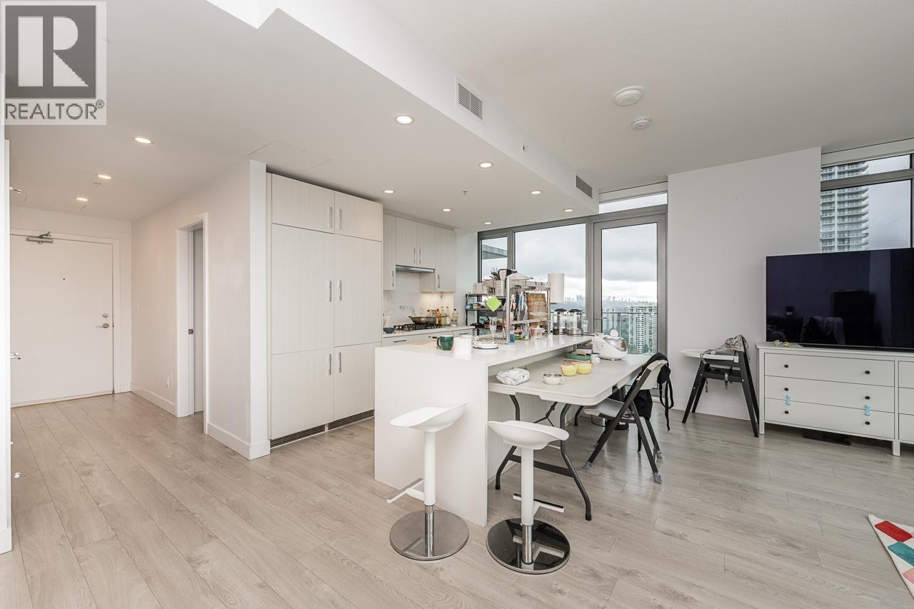 1802 518 Whiting Way, Coquitlam, British Columbia  V3J 0H7 - Photo 3 - R3097124