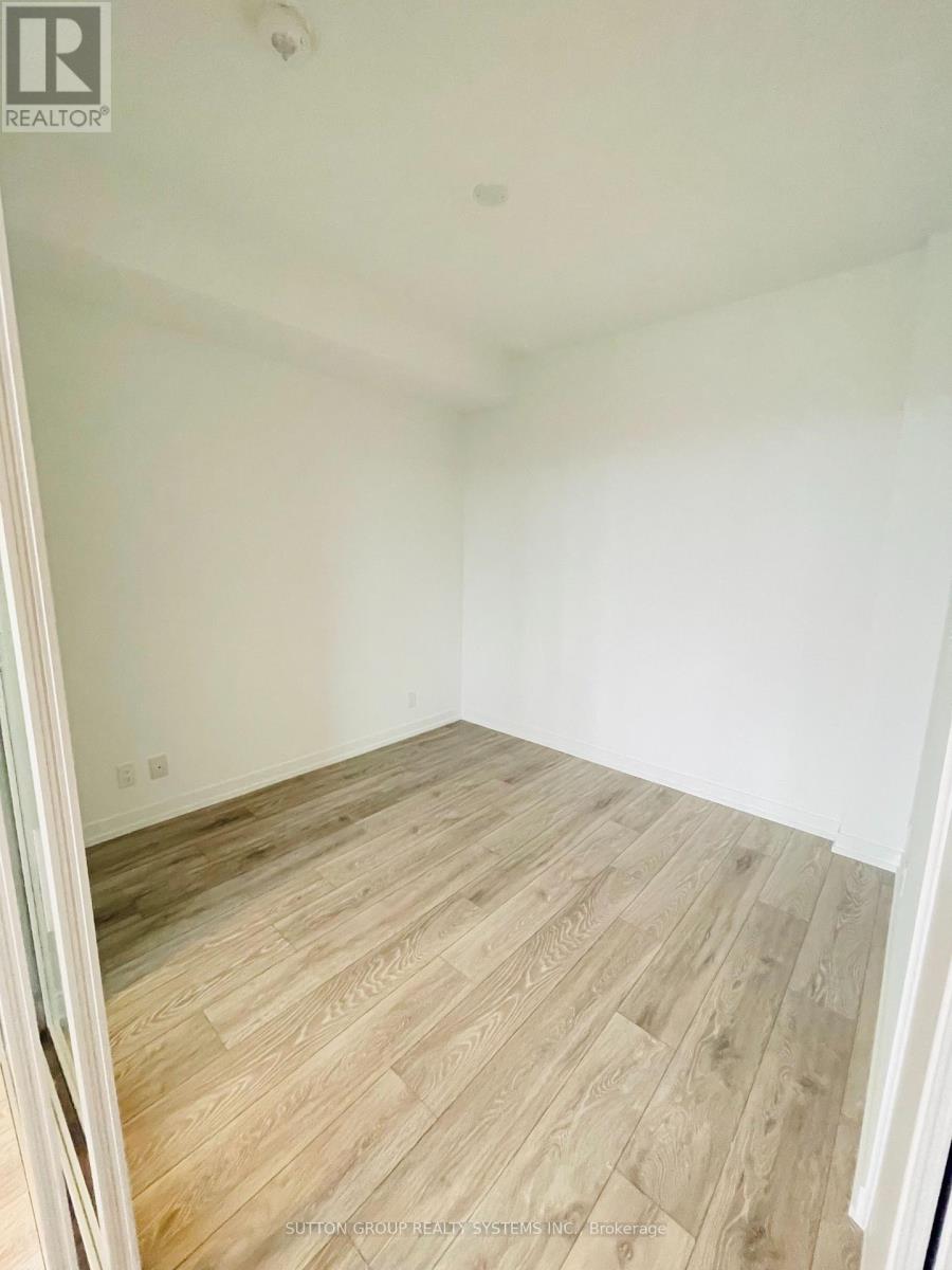 1915 - 2020 Bathurst Street, Toronto (Humewood-Cedarvale), Ontario  M5P 0A6 - Photo 11 - C12858698