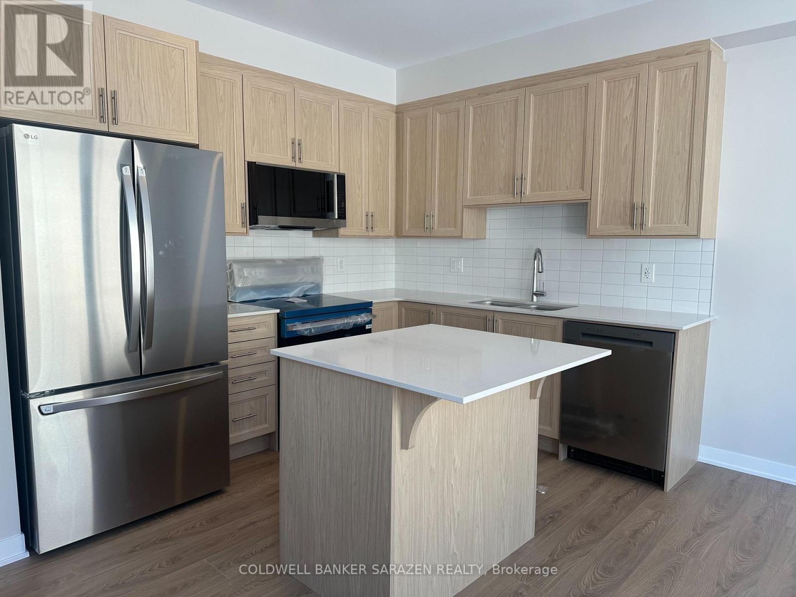 417 Les Emmerson Drive, Ottawa, Ontario  K2J 7L7 - Photo 46 - X12828864