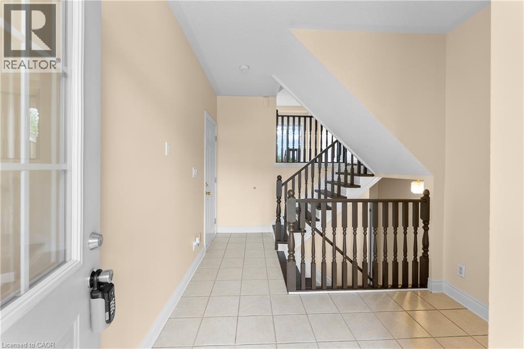 38 Natalie Court, Thorold, Ontario  L2V 5C6 - Photo 9 - 40781494