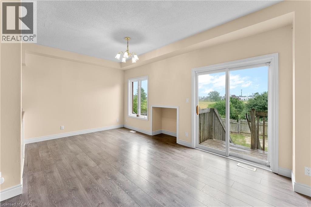 38 Natalie Court, Thorold, Ontario  L2V 5C6 - Photo 2 - 40781494