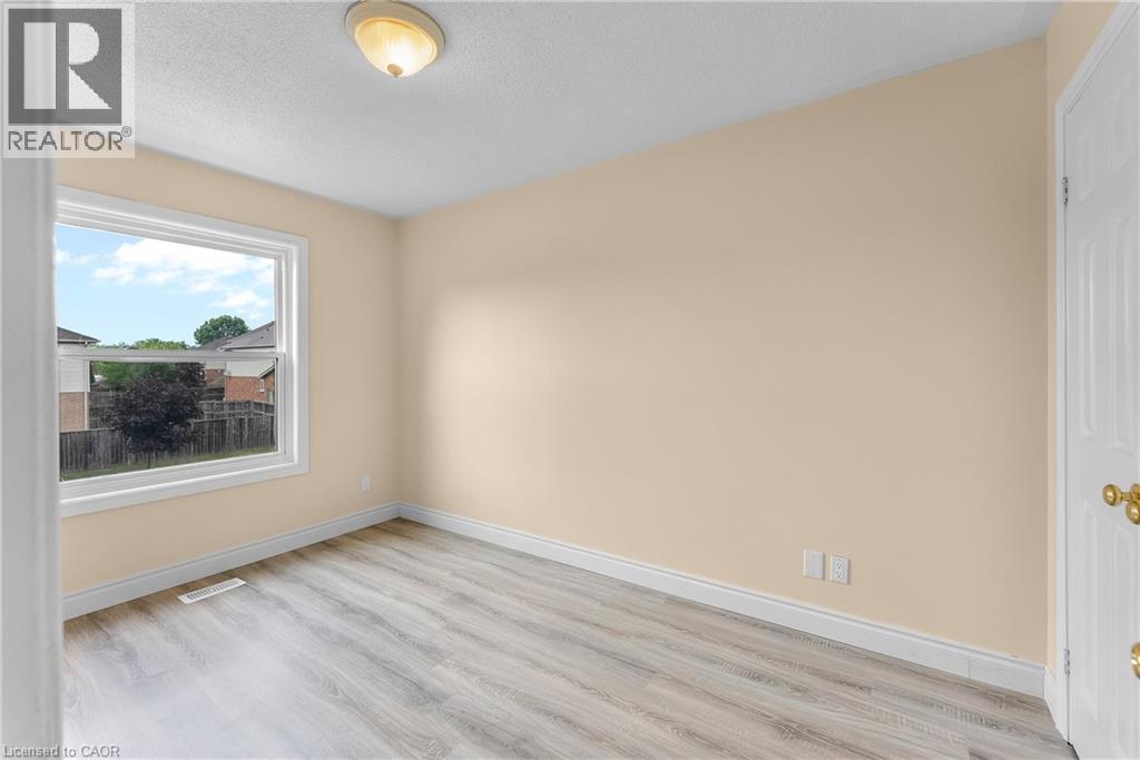 38 Natalie Court, Thorold, Ontario  L2V 5C6 - Photo 13 - 40781494