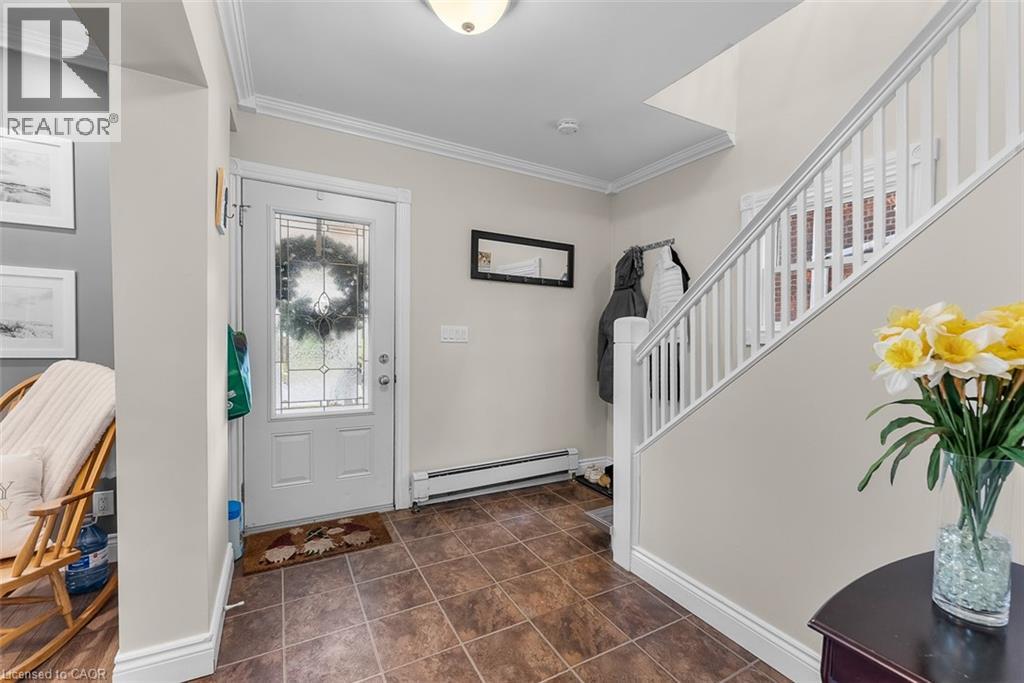 91 Welland Avenue, St. Catharines, Ontario  L2R 2N2 - Photo 4 - 40798915