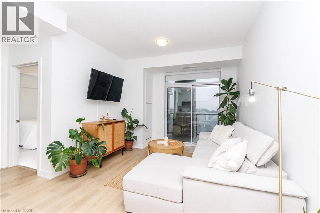 600 North Service Road Unit# 501, Stoney Creek, Ontario  L8E 5A7 - Photo 5 - 40804996