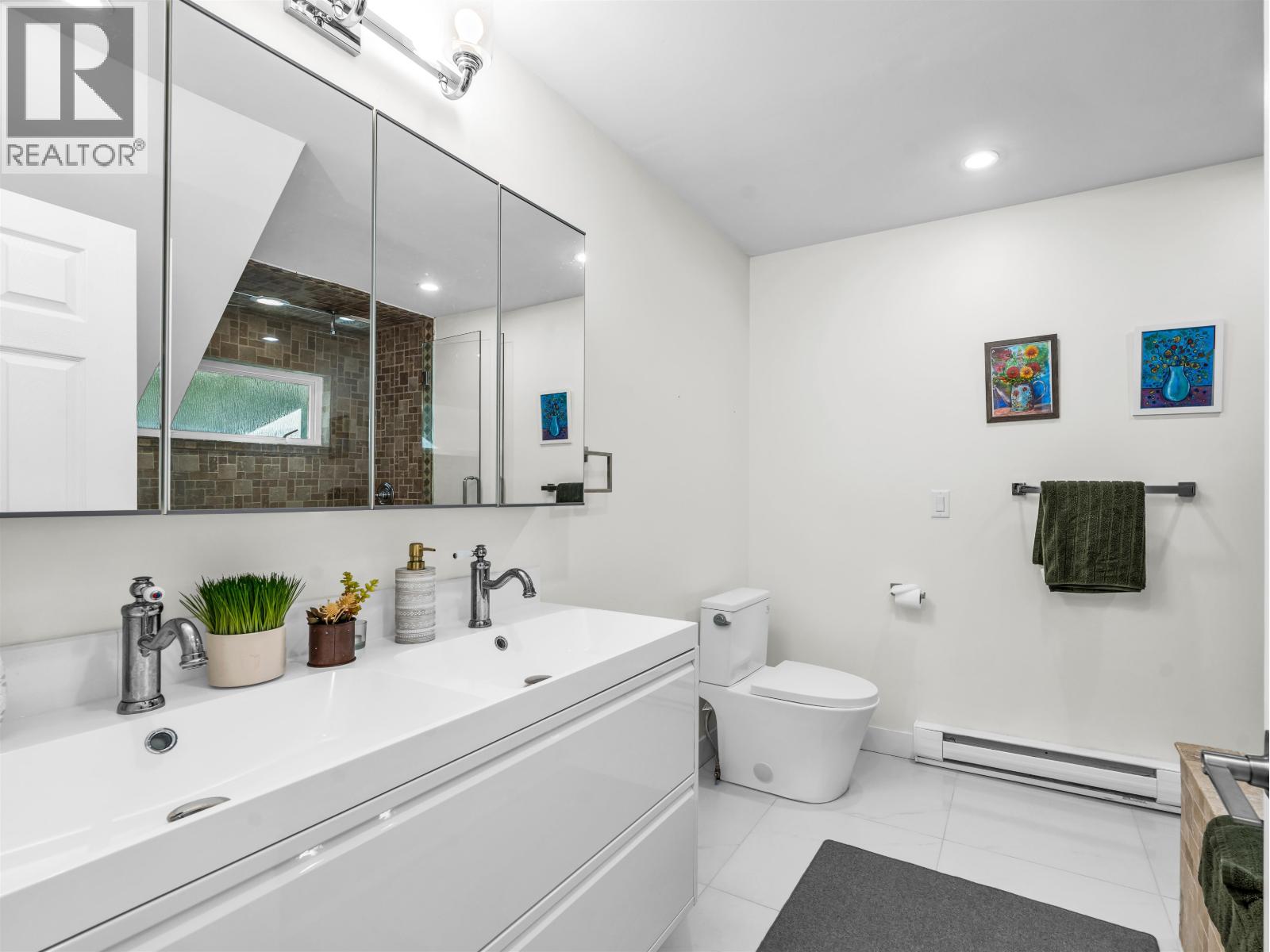 4254 Caddy Road, North Vancouver, British Columbia  V7G 1B7 - Photo 24 - R3095719